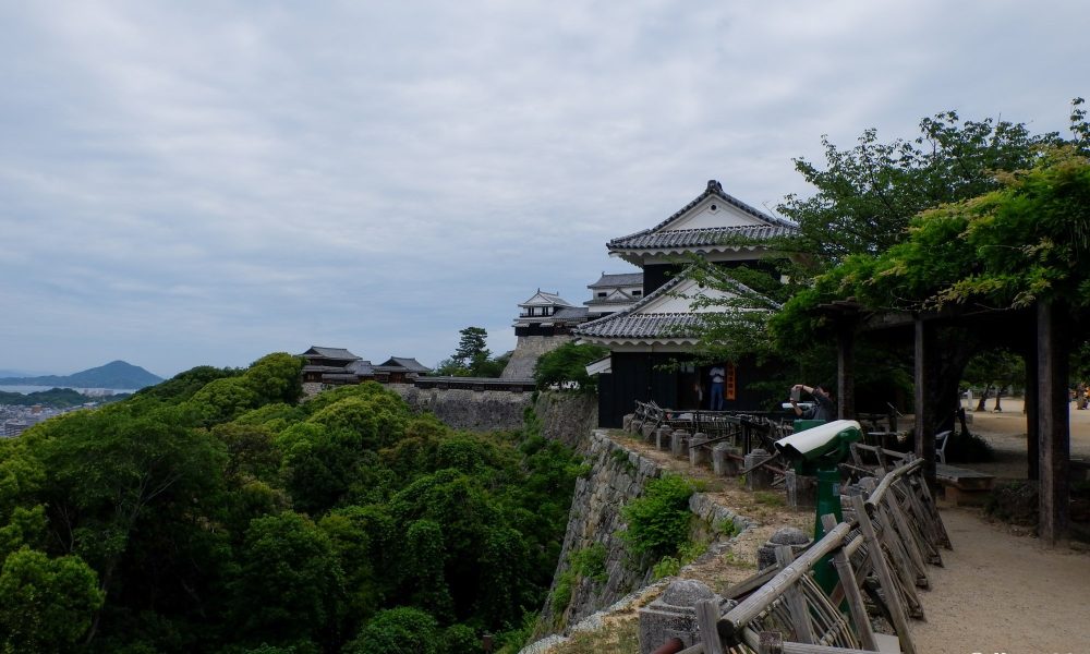 Château de Matsuyama – Le donjon authentique de l’ancienne province d’Iyo