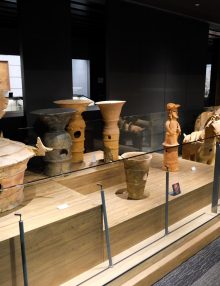Musée de l’université Kokugakuin – L'histoire du Japon à travers l'archéologie et le shintô