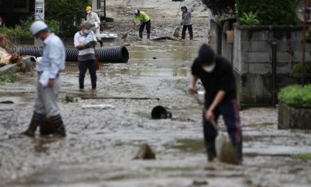 La partie nord du Japon est en proie à des pluies torrentielles