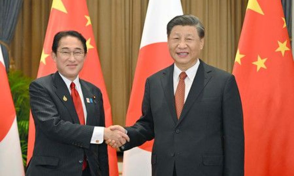 Rencontre entre les dirigeants japonais et chinois : la sécurité régionale au premier plan des discussions
