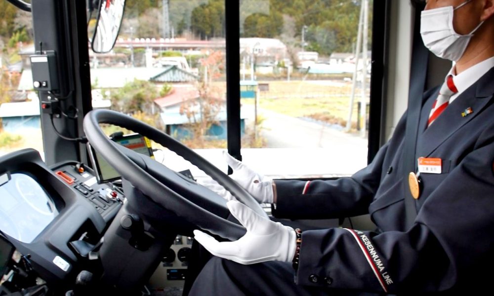 [Vidéo] À Miyagi, le premier bus autonome au Japon qui peut rouler jusqu’à 60 km/h