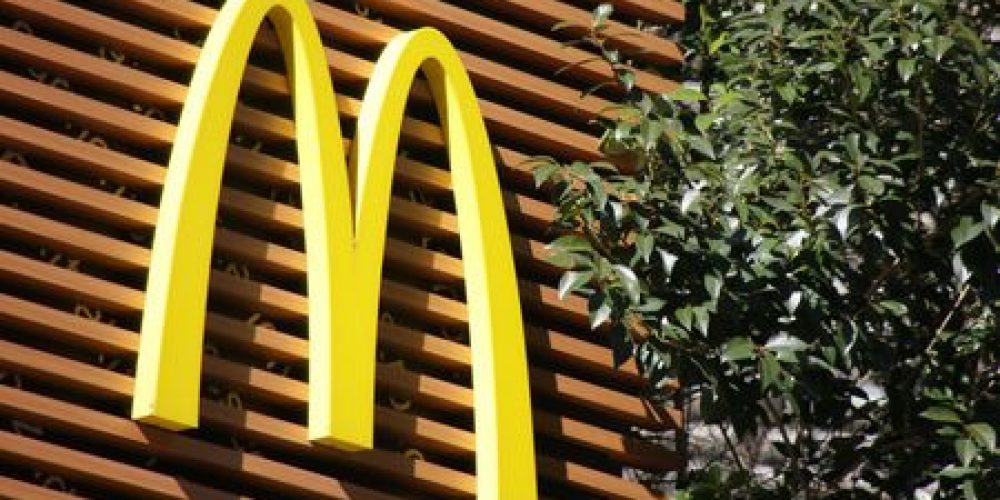Abus sexuels de Johnny Kitagawa : McDonald’s Japan ne renouvellera pas les contrats avec les idoles