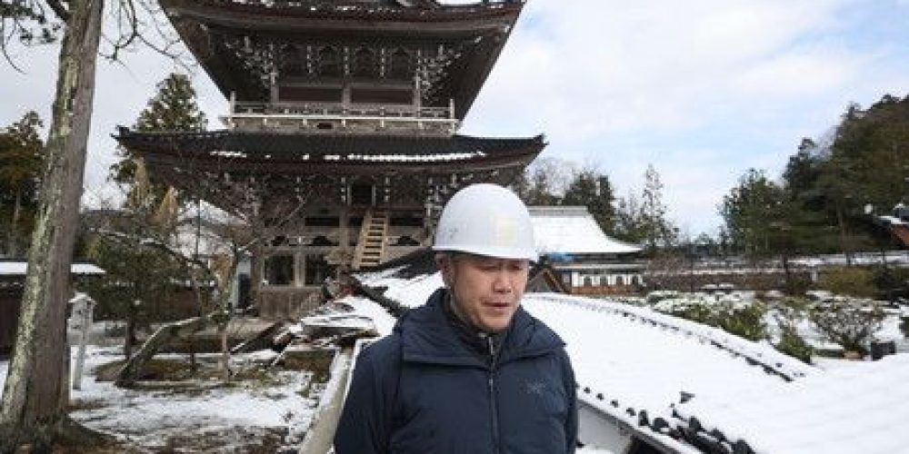 À peine reconstruit, un temple historique de nouveau détruit par le séisme de Noto
