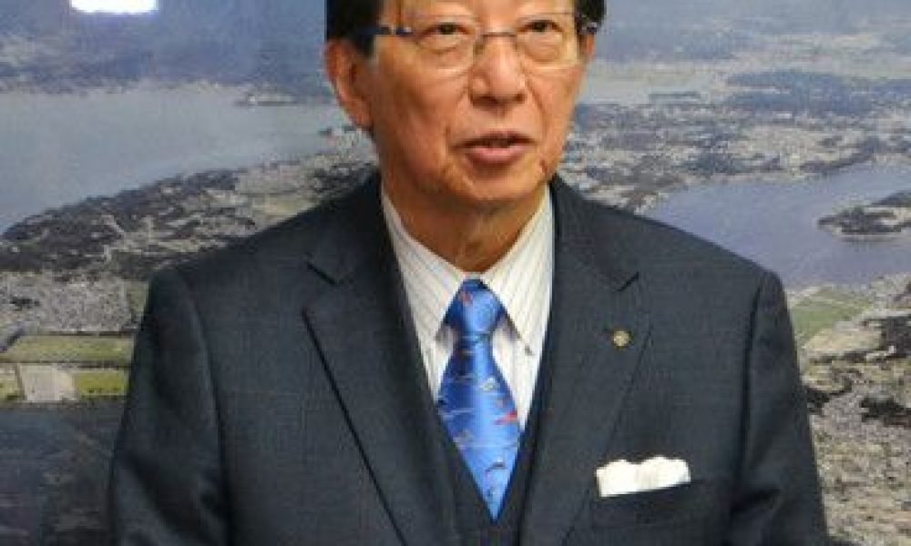 Après des propos jugés discriminants contre les agriculteurs, le gouverneur de Shizuoka compte démissionner