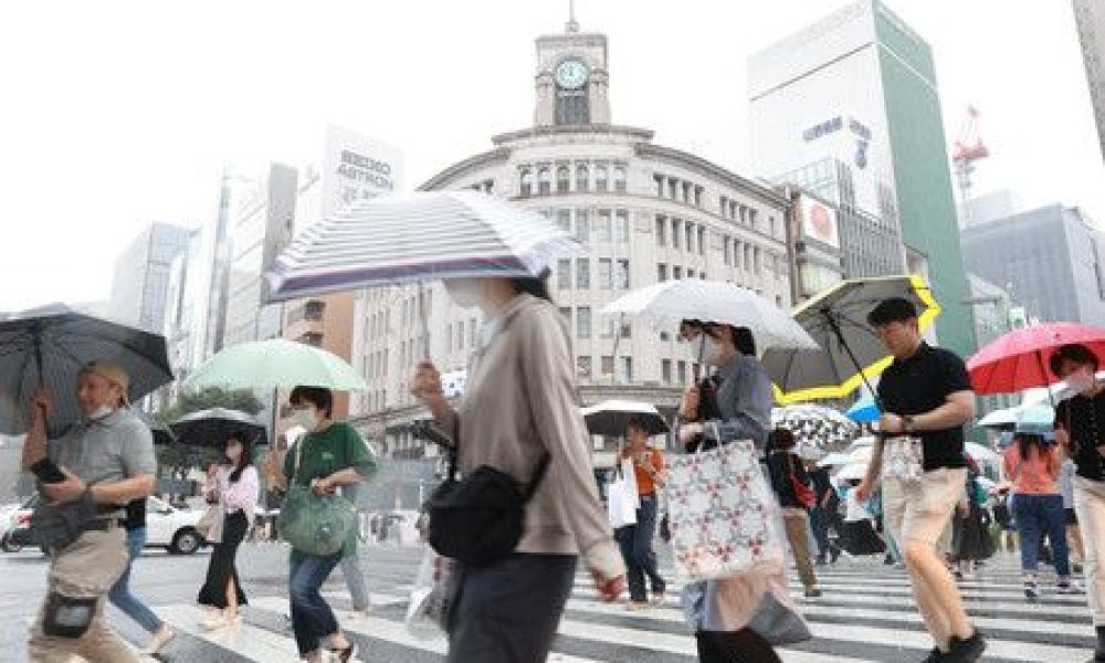 La saison des pluies a débuté dans la région de Tokyo et d’Osaka