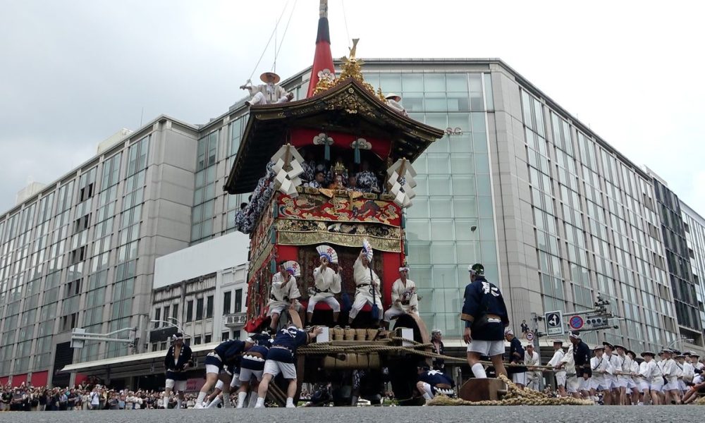 [Vidéo] Le festival de Gion et sa célèbre parade des chars décorés