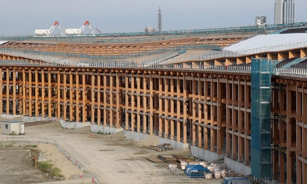 [Vidéo] Expo universelle d’Osaka 2025 : la plus grande structure circulaire en bois au monde est achevée