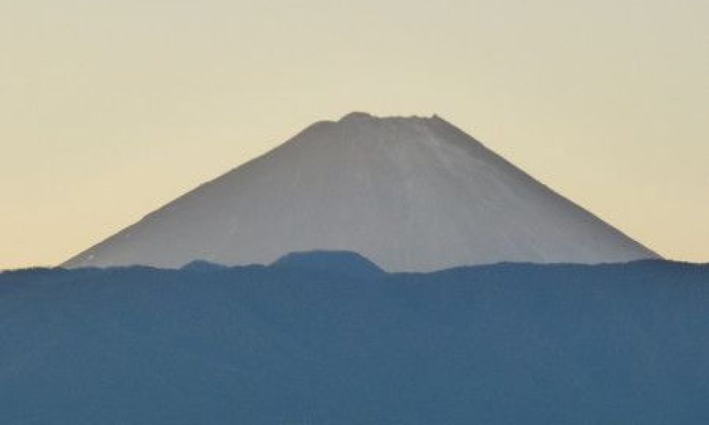 La première neige de l’année du mont Fuji a été observée avec un retard record depuis 1894