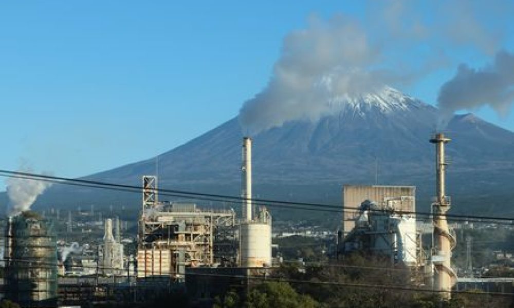 Le Japon obligera les entreprises très émettrices de carbone à participer à un système de quotas