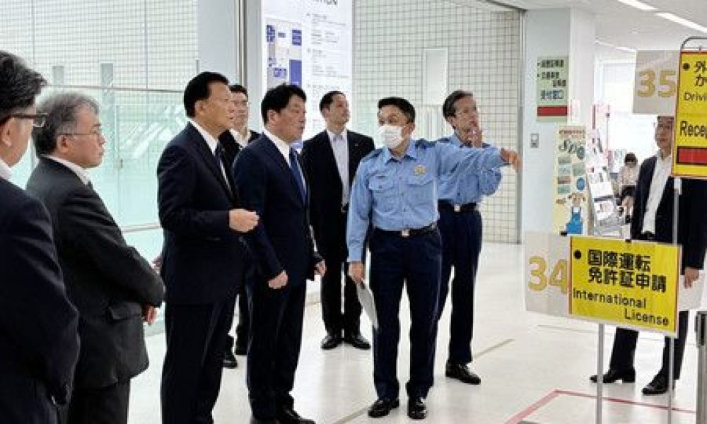 Face aux accidents causés par des conducteurs étrangers, le Japon veut renforcer le système de demande du permis