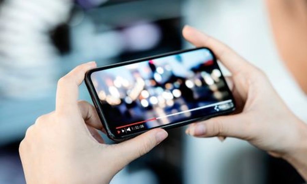 Deux heures par jour maximum d’utilisation du smartphone : une proposition inédite d’une ville japonaise