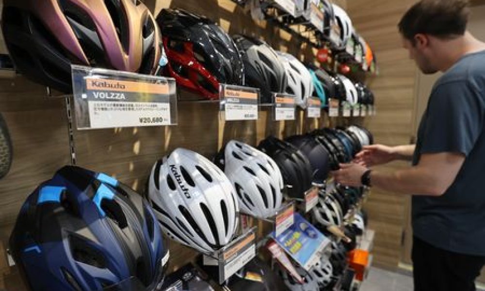 Seuls 21 % des cyclistes japonais portent un casque