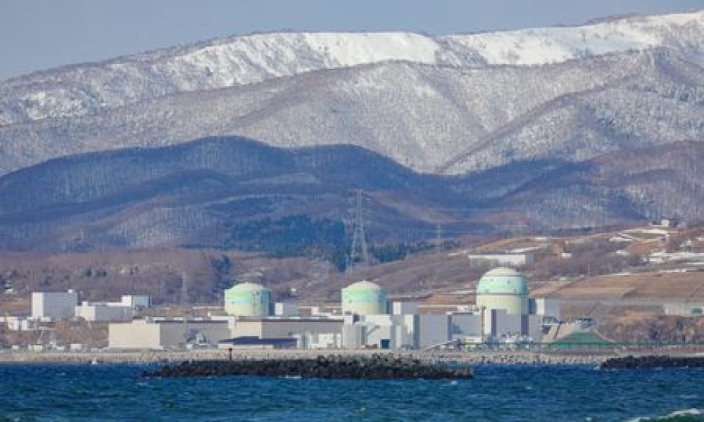 Le maire d’un village de Hokkaidô donne son accord pour le redémmarage d’un réacteur nucléaire