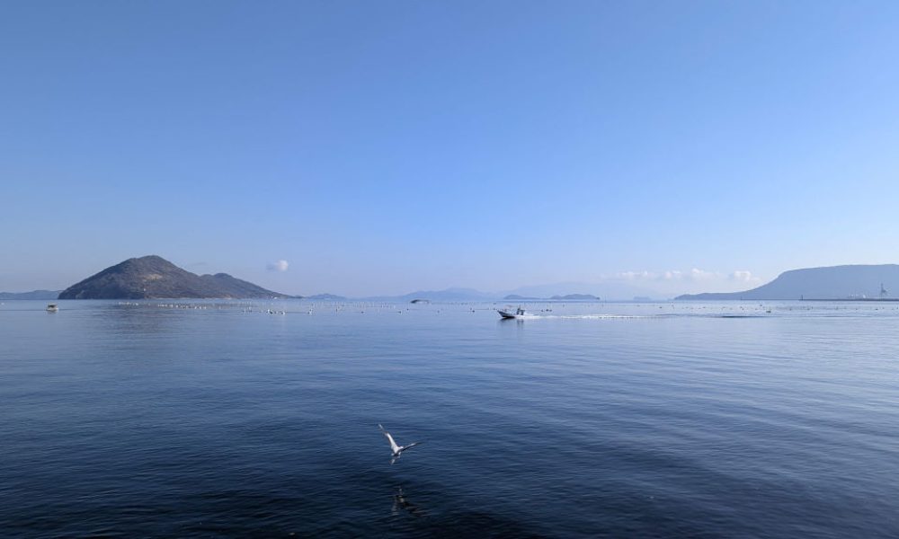 Matin hivernal dans la Mer Intérieure de Seto